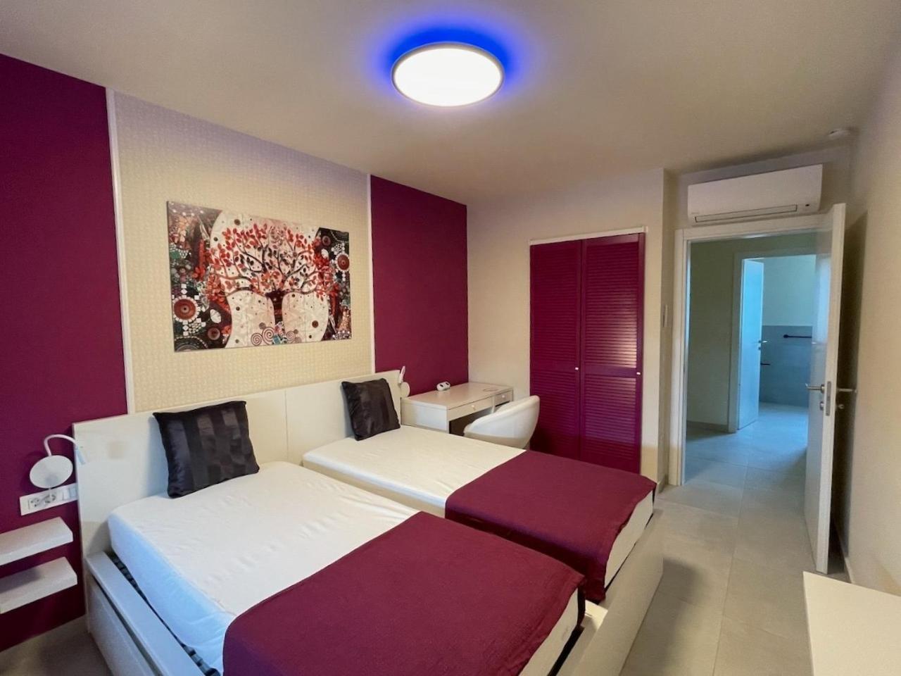 Ferienwohnung Mit Beheiztem Pool, 60 M Vom Strand Maslenica Eksteriør bilde